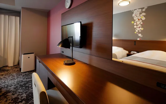 Semi Room, 2 Semi Double Beds, Corner، Hotel Monte Hermana Fukuoka 4/4