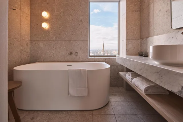 غرفة ديلوكس ركنية بسرير كينج، Rydges Melbourne 3/3