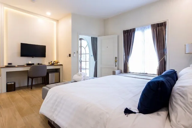 1 Bedroom, Pool, Villa, King Bed، Villa Seville 5/10