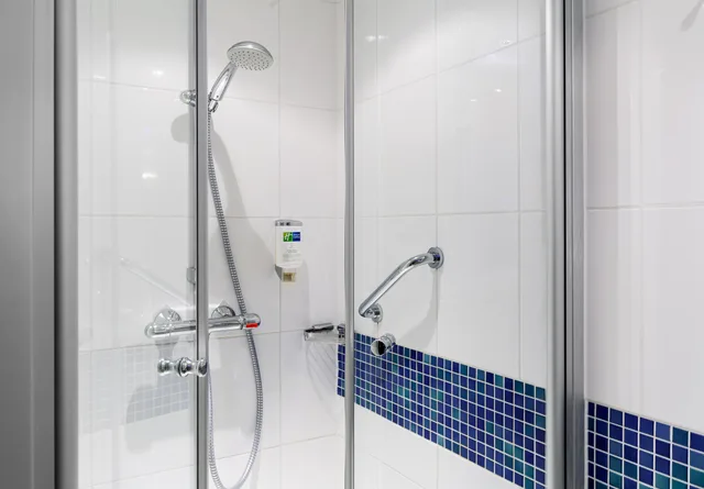 غرفة بسرير كوين، HOLIDAY INN EXPRESS NURNBERG SCHWABACH 2/2