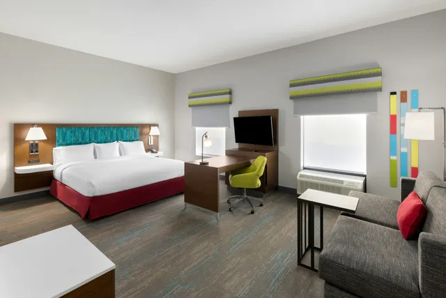 استوديو بسرير كينج لذوي الإعاقة، Hampton Inn & Suites Dothan 1/3