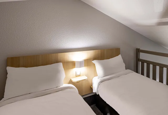 غرفة قياسية رباعية، B&B Hotel Perigueux Boulazac 2/4