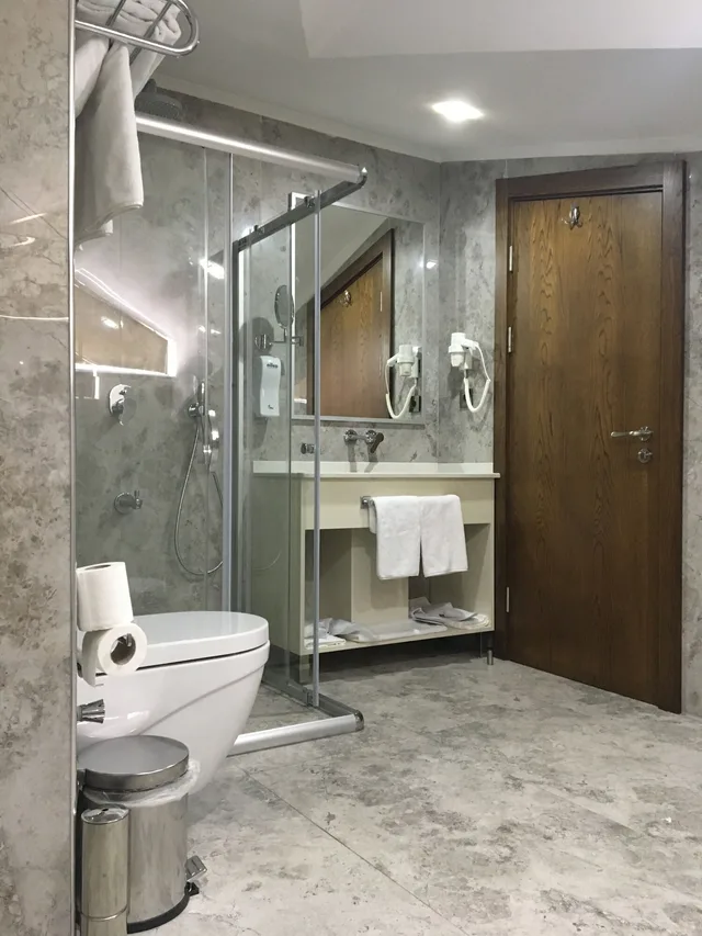 Loft, Family, Queen and Twin Beds, Terrace, The Elegant Hotel 4/4