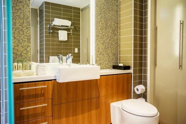 جناح بسرير كينج بغرفة نوم واحدة، Holiday Inn Port Moresby 2/3