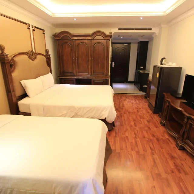 غرفة سوبيريور ثلاثية، LK Miracle Suite 2/8