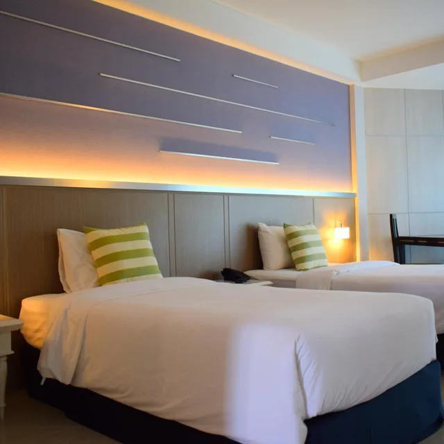 3 Bedrooms, Suite, Seapine Beach Golf and Resort Hua Hin 6/10