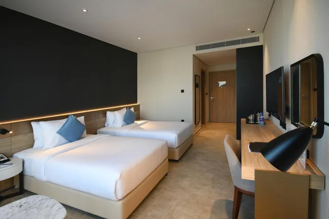 Executive, Double Bed, Beach Walk Hotel 6/10