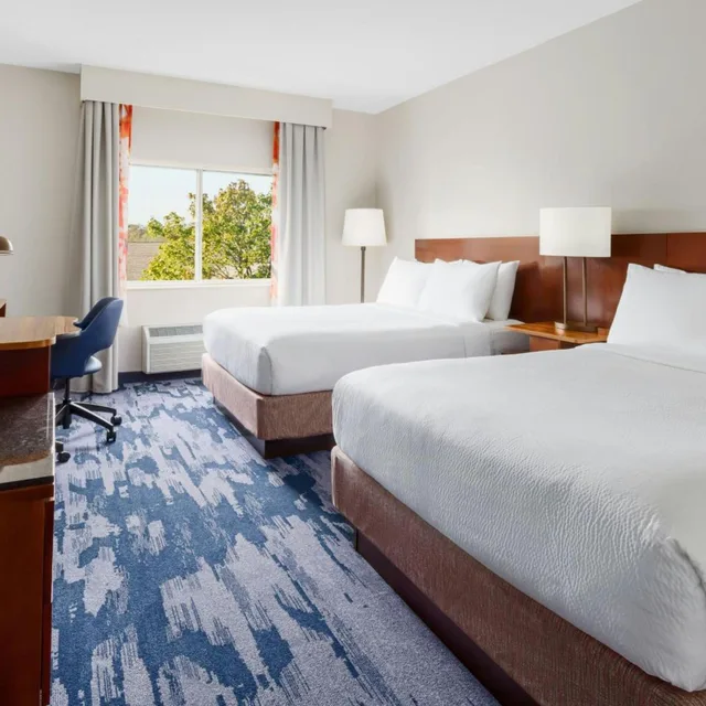 غرفة بسريرين كوين بحوض استحمام لذوي الإعاقة، Fairfield Inn By Marriott Philadelphia Airport 4/10