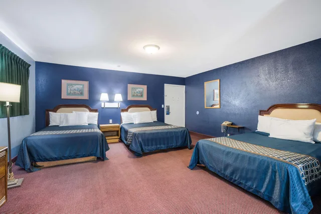 جناح بسريرين مزدوجين، Rodeway Inn & Suites Blythe I-10, CA 1/2