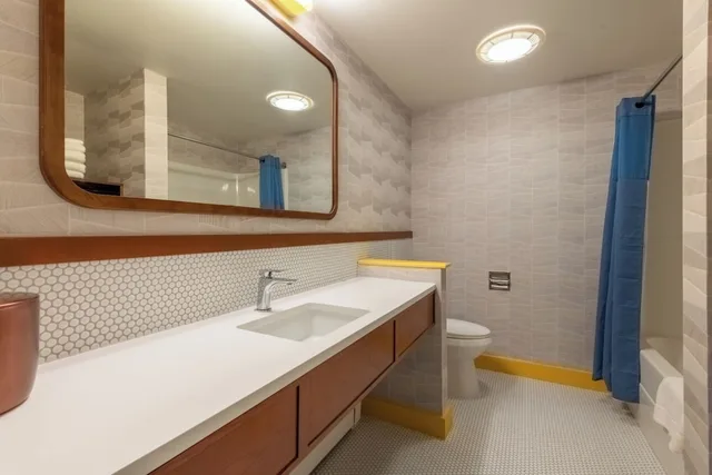 جناح تنفيذي بسرير كينج، Ogunquit Hotel 8/10