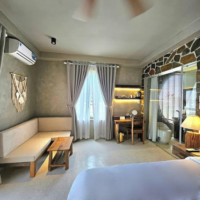 Vip, Queen Bed، Victory Hotel Hue 5/6