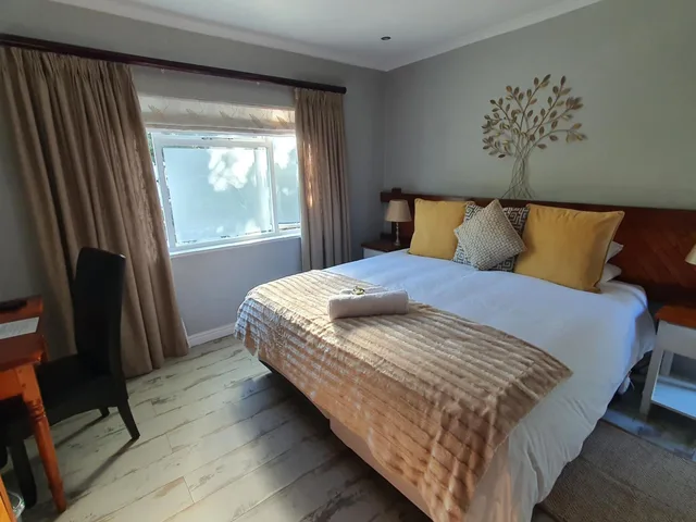 غرفة قياسية بسرير مزدوج أو سريرين منفصلين، Wild Olive Guest House 1/8