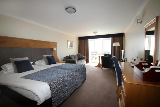 غرفة بريميوم بسرير مزدوج أو سريرين منفصلين، Hotel Jerbourg 6/10
