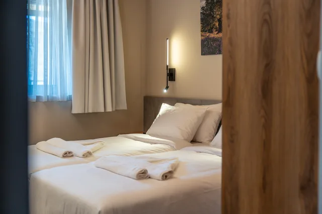 2 Bedrooms, Suite, Two Story, Outdoor Jetted Tub، VOLTA Seaside hotel - Adult-only 4/10