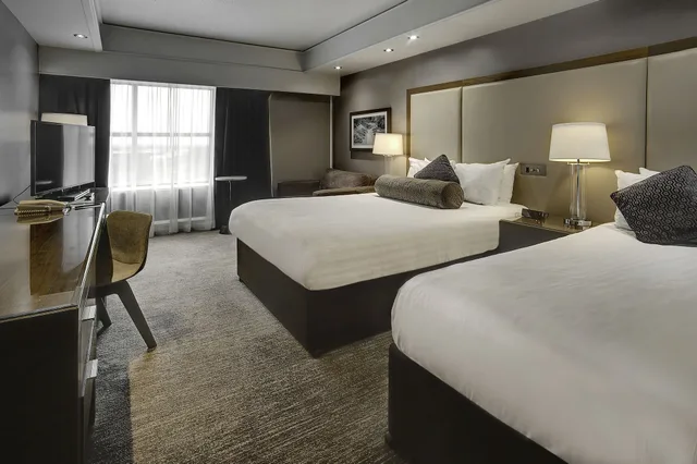 غرفة بسريرين مزدوجين، Sandman Signature London Gatwick Hotel 4/10