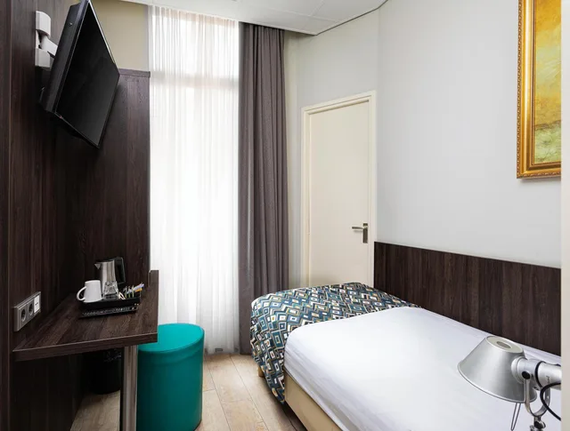 غرفة مفردة، Hotel Damsquare 8/30