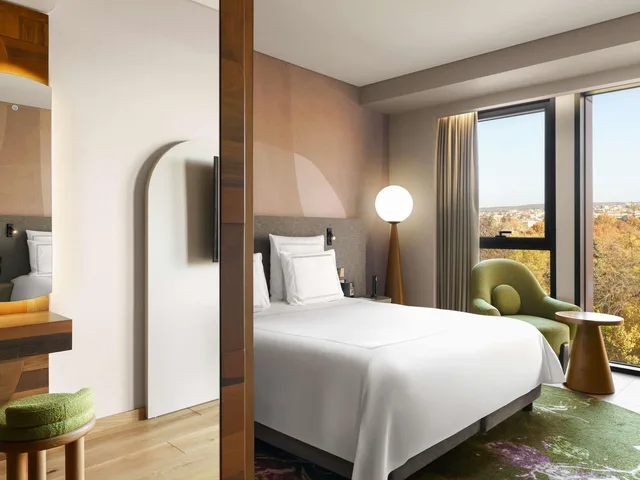 Swiss, Superior, Double Bed، Swissotel Tbilisi 6/9