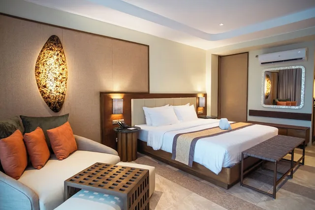 غرفة بريميوم بسرير كينج بإطلالة على المسبح بغرفة نوم واحدة، Coron Westown Resort 8/10