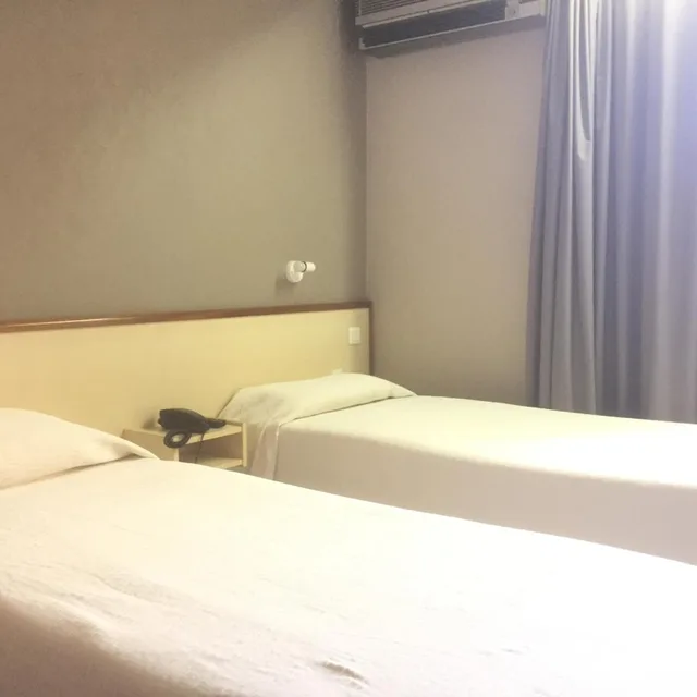 غرفة بسريرين منفصلين، Hotel Du Sud Vieux Port 2/10