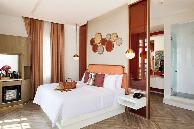 غرفة ديلوكس بسرير كينج بإطلالة على النهر، La Seine Hotel 3/10