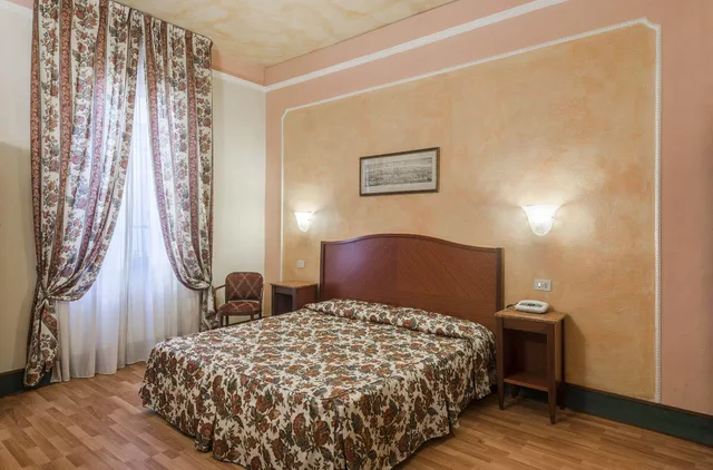 غرفة بسرير مزدوج، Minerva Palace 5/7