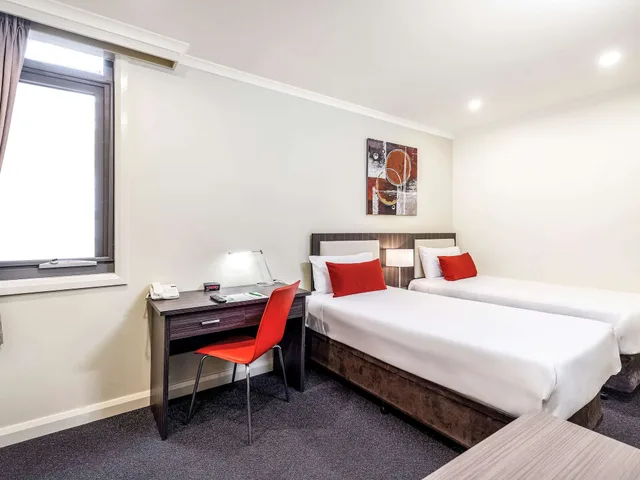 غرفة قياسية بسريرين منفصلين، Ibis Styles Kingsgate 3/10