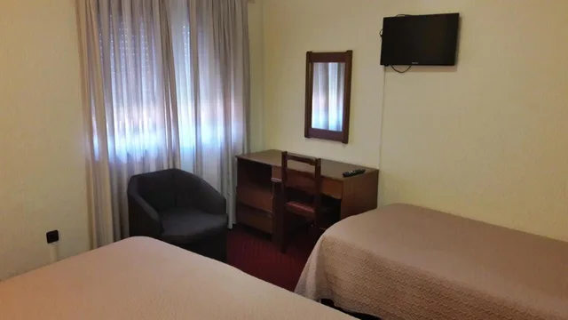 غرفة قياسية مفردة بسرير مزدوج، HOTEL SAO GABRIEL(FORMERLY Solar Residencial S. Gabriel) 1/1