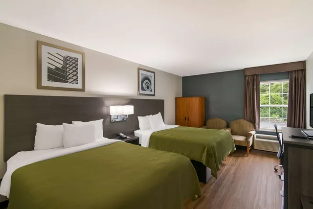 غرفة بسريرين مزدوجين، Best Western Mystic Hotel 2/3