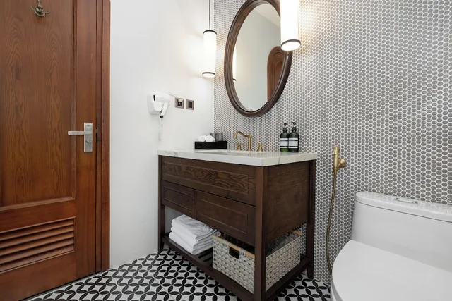 غرفة تنفيذية بسرير مزدوج أو سريرين منفصلين، Bach Dang Hotel 5/7
