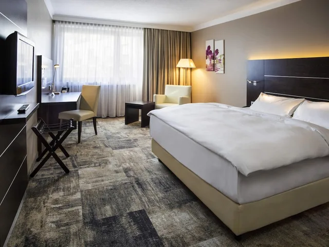 غرفة قياسية بسرير مزدوج، MERCURE HOTEL HAMM 2/8