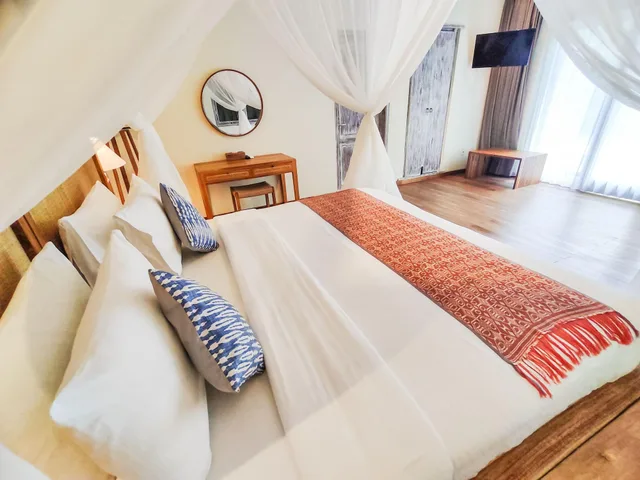 فيلا بريميير بإطلالة على المسبح بغرفتي نوم لذوي الإعاقة، Seminyak Square Hotel 6/10