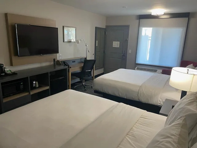 غرفة بسريرين مزدوجين لذوي الإعاقة، Country Inn & Suites by Radisson, Vallejo Napa Valley, CA 2/6