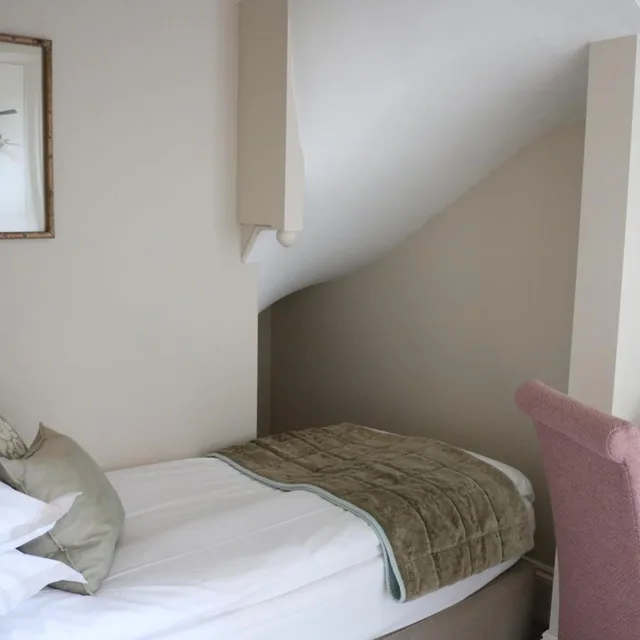 Room, Single, Bartley Lodge Hotel 3/6