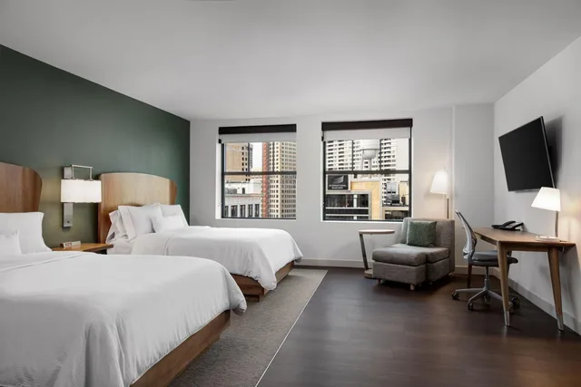 غرفة قياسية بسرير كوين، Element Detroit at the Metropolitan 4/10