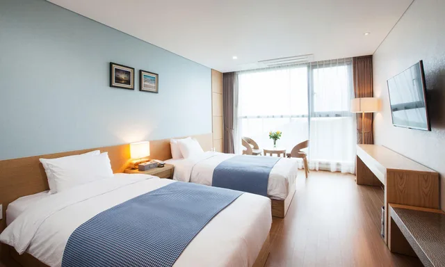 Mountain, Deluxe, Twin Beds، You Us Hotel 1/2