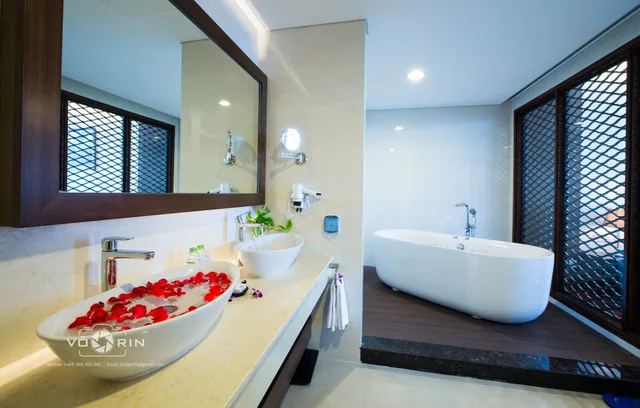 City Deluxe Twin، Grand Tourane Hotel 9/10