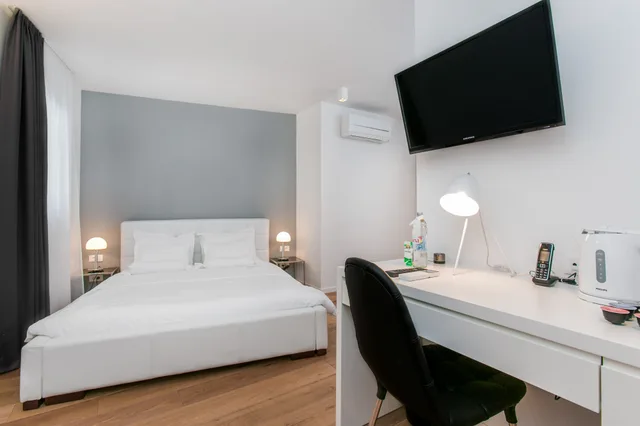 غرفة كومفورت بسرير مزدوج، Divota Apartment Hotel 3/7