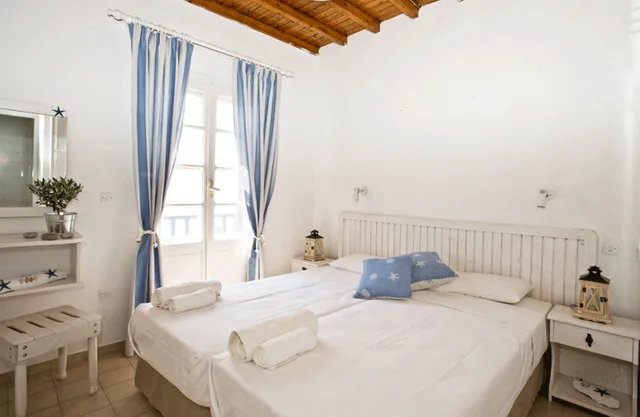 شقة بسريرين منفصلين بغرفة نوم واحدة مع أريكة، Gryparis Club Apartments 1/2
