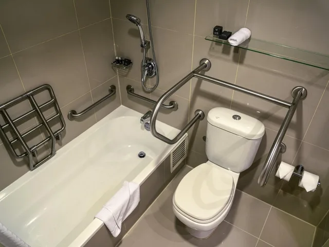 Superior, 2 Double Beds, Pullman Lima San Isidro 6/6