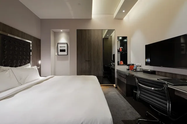 جناح غراند بسرير كينج، Starhaus Hotel 1/3