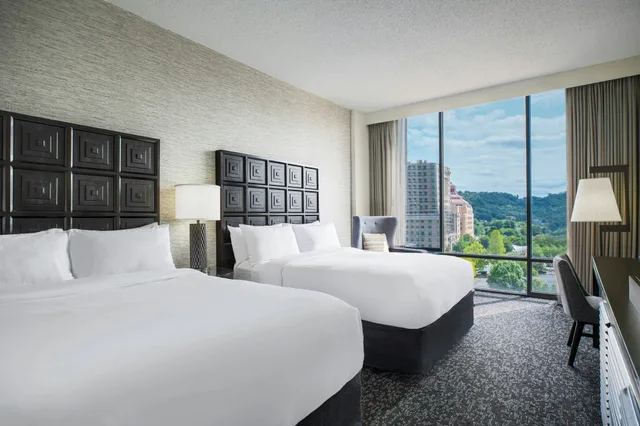 Room, 2 Queen Beds, Renaissance Asheville Downtown Hotel 1/2