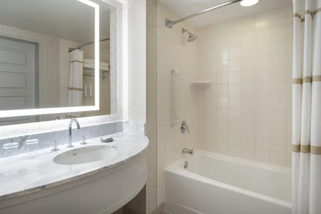 غرفة كلوب بسريرين مزدوجين بإطلالة على المدينة، San Jose Marriott 3/5