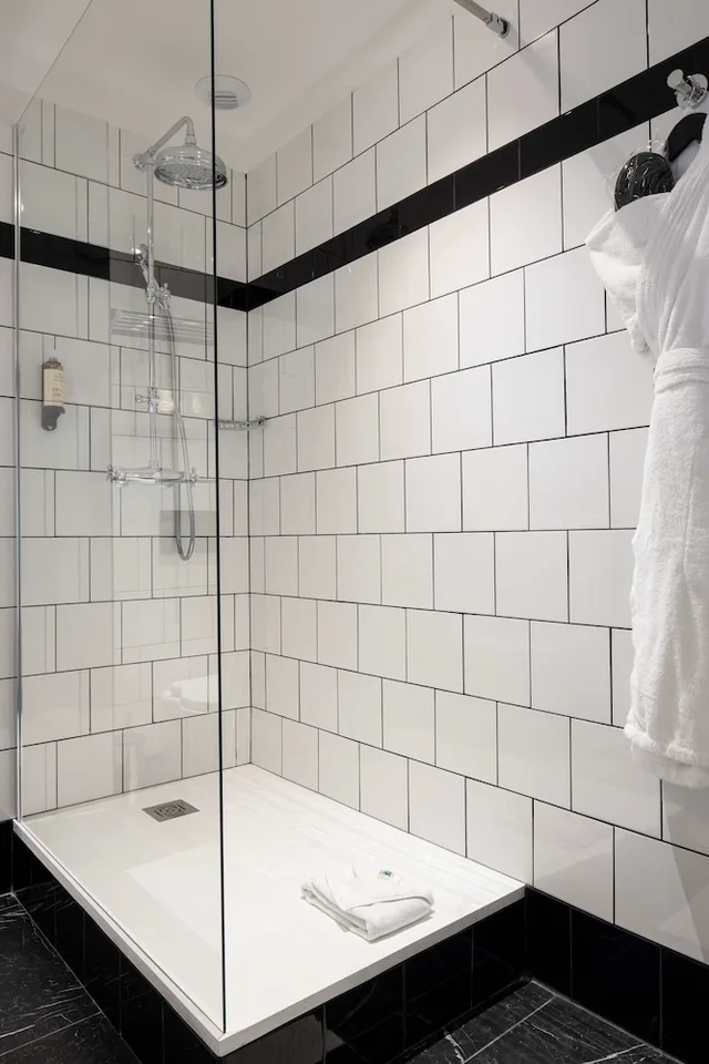 غرفة سوبيريور بسرير كوين مع أريكة، Best Western Premier Hotel Roosevelt 6/6