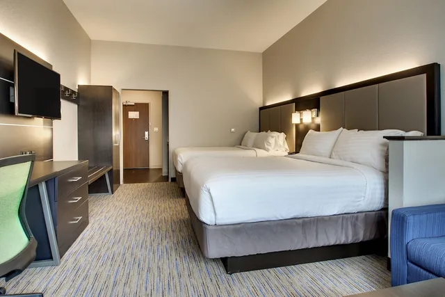 جناح بسريرين كوين، Holiday Inn Express & Suites - Summerville 1/9