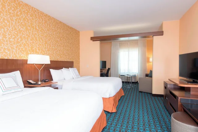 جناح بسريرين كوين مع أريكة لذوي الإعاقة، Fairfield Inn Suites By Marriott Jackson Clinton 1/1