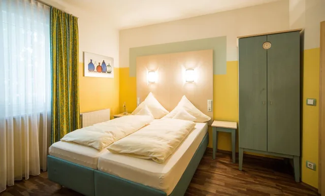 غرفة بسرير مزدوج، Ambient Hotel Am Europakanal 7/10