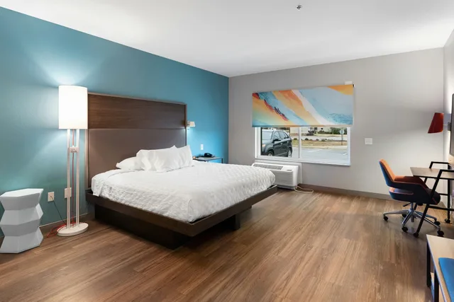 غرفة بسرير كينج لذوي الإعاقة، Tru By Hilton Greensboro Lake Oconee Ga 2/5