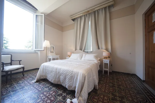 Room, Double Bed, Lucca Relais 5/10
