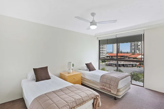 شقة بسرير كوين وسريرين فرديين بإطلالة على المرسى بـ3 غرف نوم، De Ville Apartments 1/5