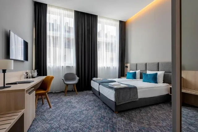 غرفة ديلوكس بسريرين منفصلين، Korona Hotel Wroclaw Market Square 1/3